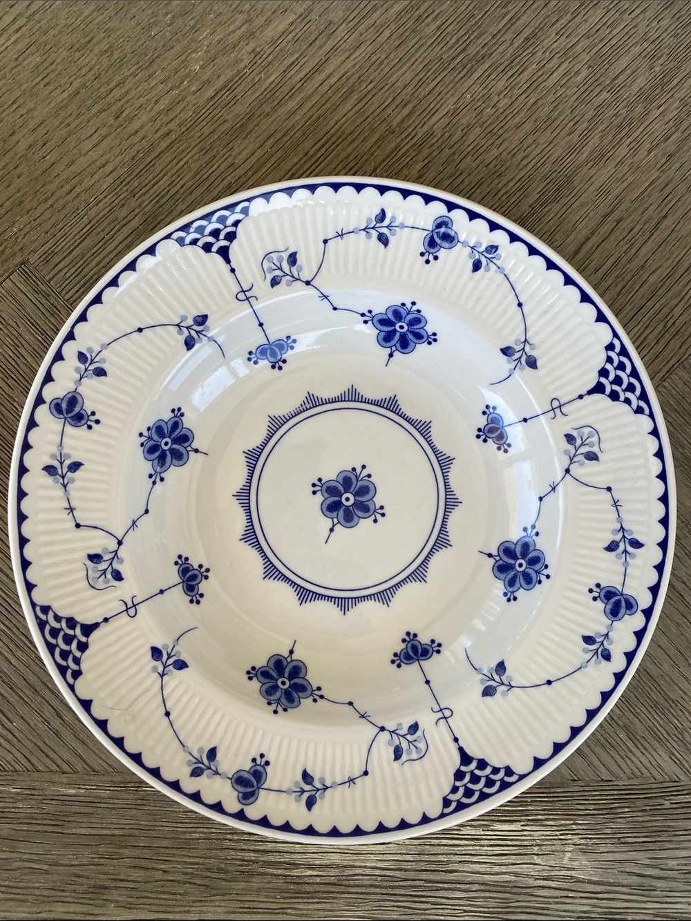 Set of 2 Johnson Brothers Blue Denmark Rimmed Bowls Soup Pasta Salad 8.75''